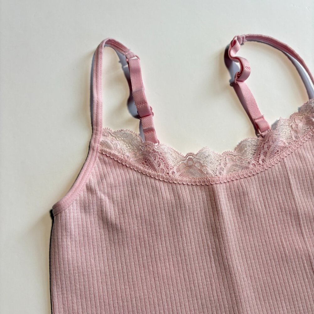 Joe Fresh Light Pink Ribbed Cropped Tank Top Size Small - Picture 2 of 7